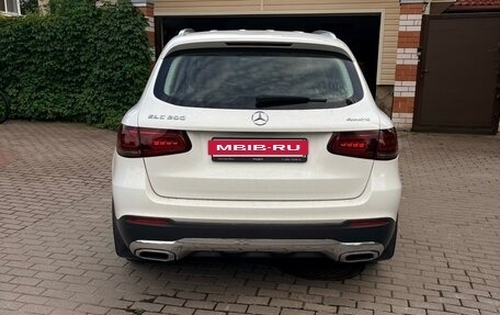 Mercedes-Benz GLC, 2021 год, 5 000 000 рублей, 4 фотография