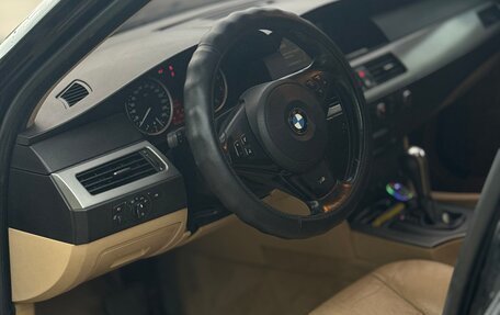 BMW 5 серия, 2006 год, 820 000 рублей, 8 фотография