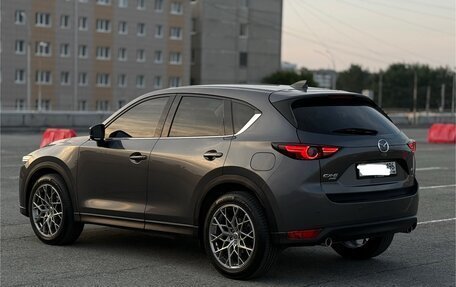 Mazda CX-5 II, 2017 год, 2 590 000 рублей, 5 фотография