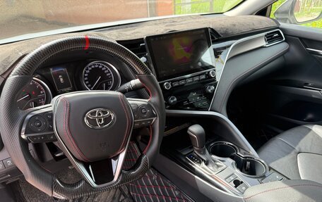 Toyota Camry, 2021 год, 3 050 000 рублей, 13 фотография