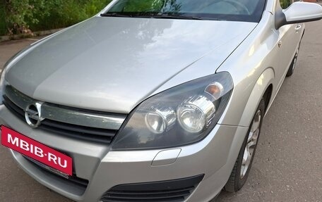 Opel Astra H, 2006 год, 700 000 рублей, 2 фотография