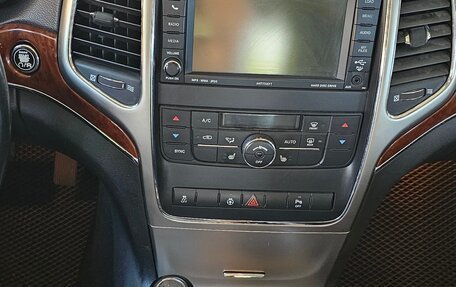 Jeep Grand Cherokee, 2011 год, 1 700 000 рублей, 12 фотография