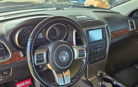Jeep Grand Cherokee, 2011 год, 1 700 000 рублей, 14 фотография
