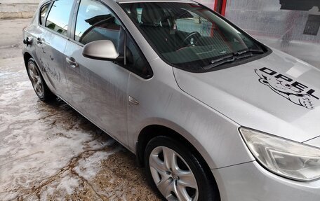 Opel Astra J, 2010 год, 520 000 рублей, 6 фотография