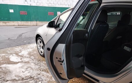 Opel Astra J, 2010 год, 520 000 рублей, 13 фотография