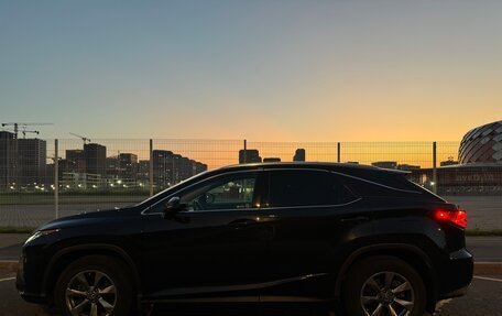 Lexus RX IV рестайлинг, 2018 год, 4 500 000 рублей, 8 фотография