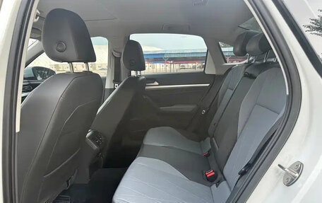 Volkswagen Lavida, 2023 год, 1 000 001 рублей, 17 фотография