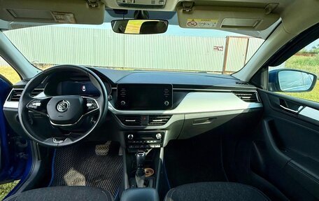 Skoda Rapid II, 2021 год, 1 675 000 рублей, 5 фотография