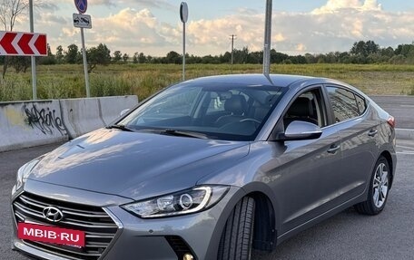 Hyundai Elantra VI рестайлинг, 2018 год, 1 850 000 рублей, 8 фотография