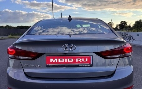 Hyundai Elantra VI рестайлинг, 2018 год, 1 850 000 рублей, 6 фотография