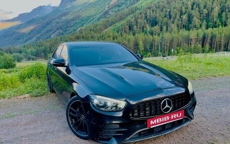 Mercedes-Benz E-Класс, 2018 год, 2 650 000 рублей, 9 фотография