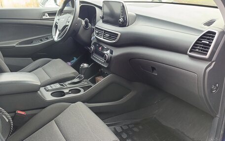 Hyundai Tucson III, 2019 год, 2 050 000 рублей, 6 фотография