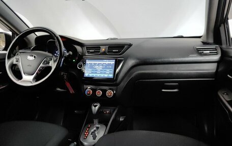 KIA Rio III рестайлинг, 2016 год, 998 000 рублей, 13 фотография