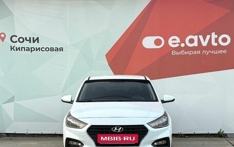 Hyundai Solaris II рестайлинг, 2017 год, 850 000 рублей, 2 фотография