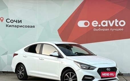 Hyundai Solaris II рестайлинг, 2017 год, 850 000 рублей, 3 фотография