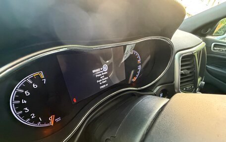 Jeep Grand Cherokee, 2017 год, 1 350 000 рублей, 6 фотография