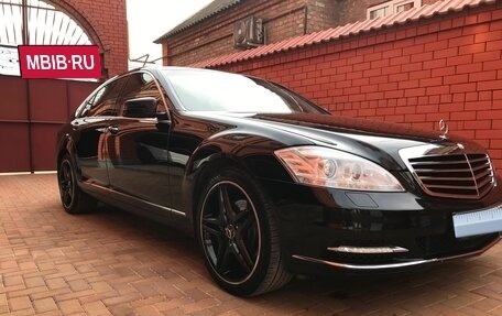 Mercedes-Benz S-Класс, 2013 год, 1 850 000 рублей, 3 фотография