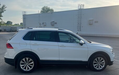 Volkswagen Tiguan II, 2017 год, 2 200 000 рублей, 6 фотография