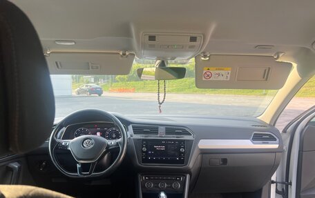 Volkswagen Tiguan II, 2017 год, 2 200 000 рублей, 16 фотография