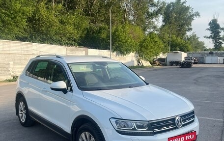 Volkswagen Tiguan II, 2017 год, 2 200 000 рублей, 7 фотография