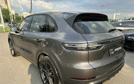Porsche Cayenne III, 2020 год, 7 990 000 рублей, 11 фотография