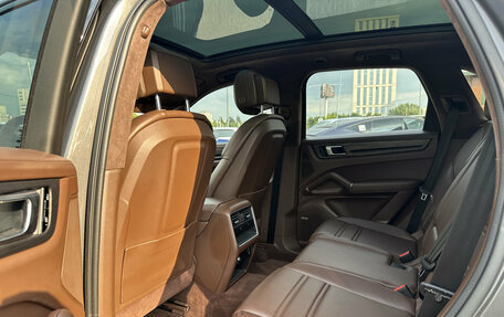 Porsche Cayenne III, 2020 год, 7 990 000 рублей, 16 фотография