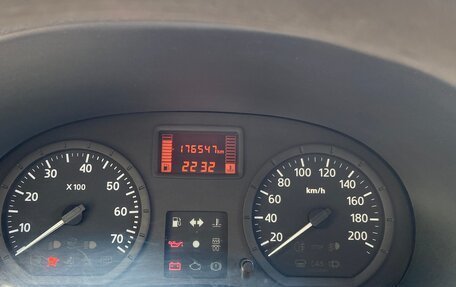 Renault Sandero I, 2010 год, 400 000 рублей, 15 фотография