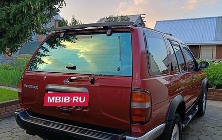 Nissan Pathfinder, 1999 год, 900 000 рублей, 2 фотография