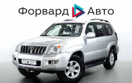 Toyota Land Cruiser Prado 120 рестайлинг, 2003 год, 2 599 000 рублей, 4 фотография