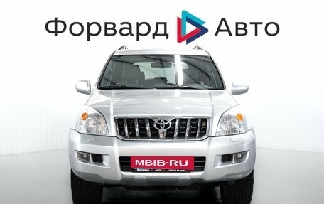 Toyota Land Cruiser Prado 120 рестайлинг, 2003 год, 2 599 000 рублей, 2 фотография