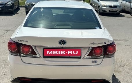 Toyota Crown, 2016 год, 2 600 000 рублей, 4 фотография