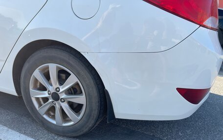Hyundai Solaris II рестайлинг, 2016 год, 1 000 000 рублей, 12 фотография