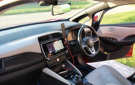 Nissan Leaf II, 2020 год, 2 200 000 рублей, 12 фотография