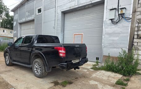 Mitsubishi L200 IV рестайлинг, 2017 год, 1 950 000 рублей, 2 фотография