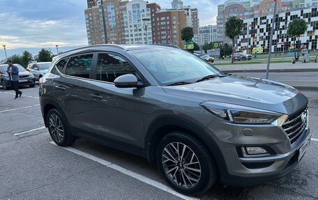 Hyundai Tucson III, 2019 год, 2 200 000 рублей, 2 фотография