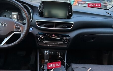 Hyundai Tucson III, 2019 год, 2 200 000 рублей, 15 фотография