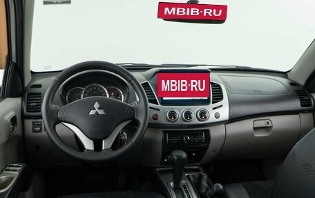 Mitsubishi L200 IV рестайлинг, 2011 год, 1 183 444 рублей, 6 фотография
