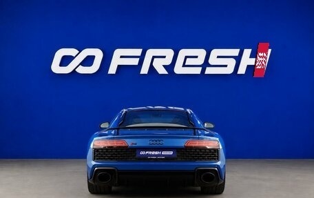 Audi R8, 2021 год, 18 299 434 рублей, 3 фотография