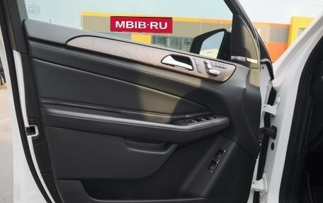 Mercedes-Benz GLS, 2017 год, 4 500 000 рублей, 11 фотография