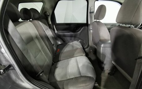 Ford Escape II, 2004 год, 295 000 рублей, 13 фотография