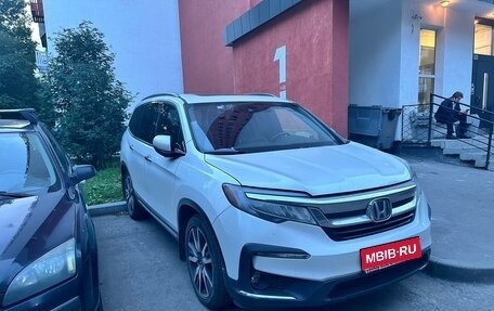 Honda Pilot III рестайлинг, 2020 год, 4 950 000 рублей, 1 фотография