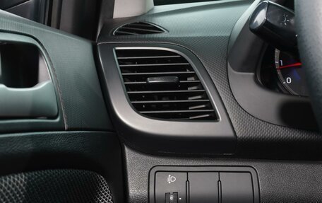 Hyundai Solaris II рестайлинг, 2012 год, 728 000 рублей, 20 фотография