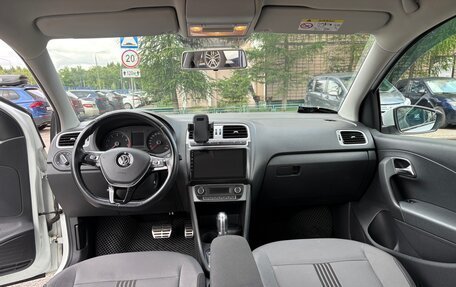Volkswagen Polo VI (EU Market), 2016 год, 1 085 000 рублей, 6 фотография