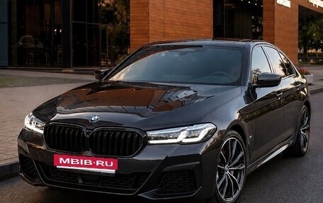 BMW 5 серия, 2022 год, 6 300 000 рублей, 6 фотография
