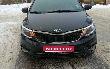 KIA Rio III рестайлинг, 2016 год, 1 090 000 рублей, 10 фотография