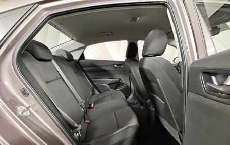 Hyundai Solaris II рестайлинг, 2019 год, 1 600 000 рублей, 16 фотография