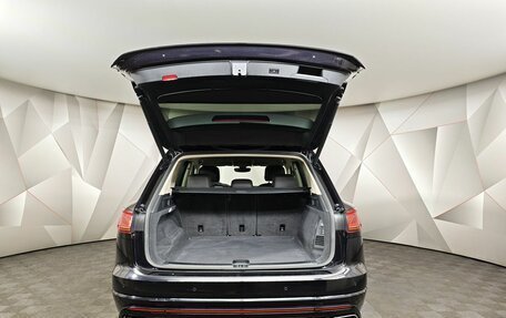 Volkswagen Touareg III, 2018 год, 3 900 000 рублей, 11 фотография
