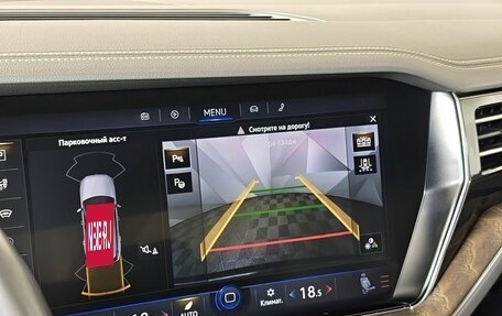Volkswagen Touareg III, 2018 год, 3 900 000 рублей, 21 фотография