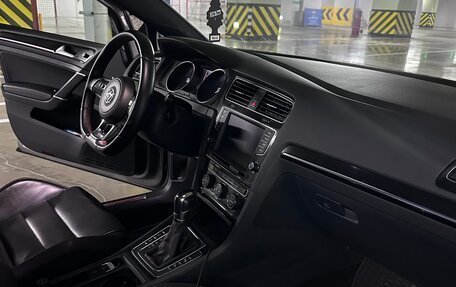 Volkswagen Golf GTI VII, 2013 год, 2 300 000 рублей, 11 фотография
