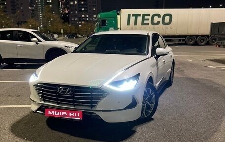 Hyundai Sonata VIII, 2020 год, 1 950 000 рублей, 3 фотография